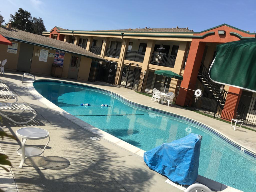 Super 8 By Wyndham