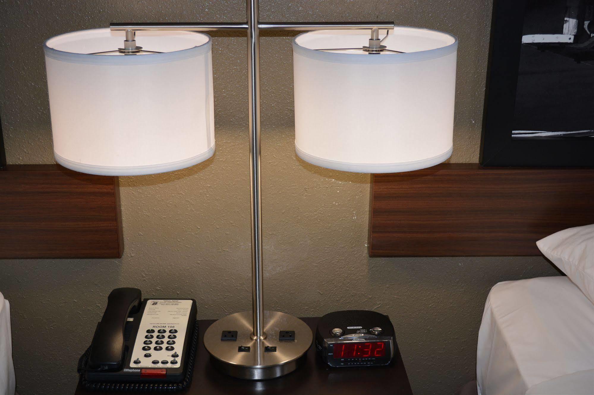 Motel Super 8 By Wyndham 2*